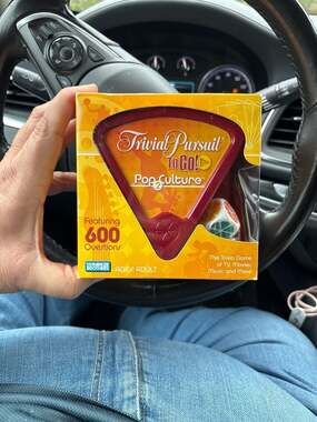 2005 Hasbro Trivial Pursuit Totally 80's Board Game Replacement Scoring Wedges